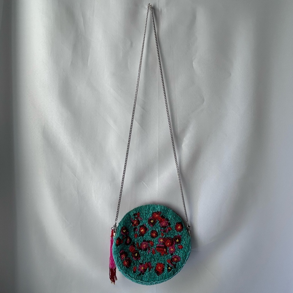 Anthropologie beaded circle crossbody bag - Picture 7 of 7